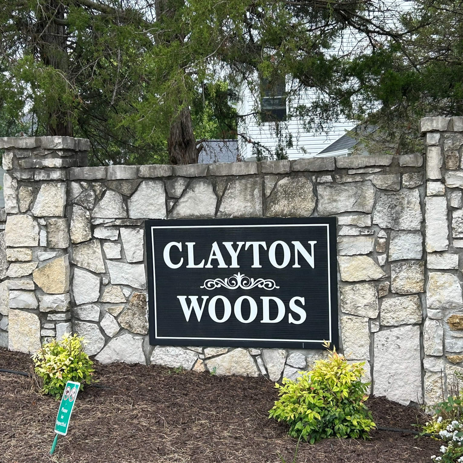 Welcome to Clayton Woods Court